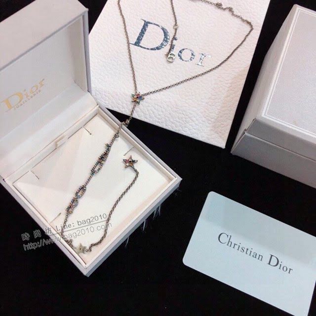 Dior飾品 迪奧經典熱銷款復古金色項鏈  zgd1209
